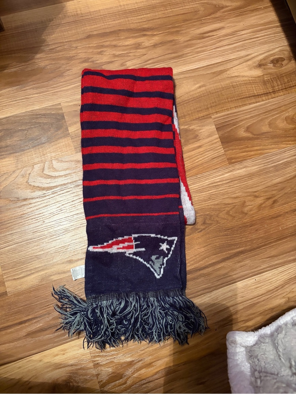 Red & Navy Striped patriots NFL Scarf